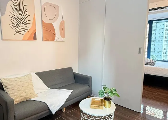 Makati Place With Queen Bed And 55 Inch Smart Tv Apartamento *